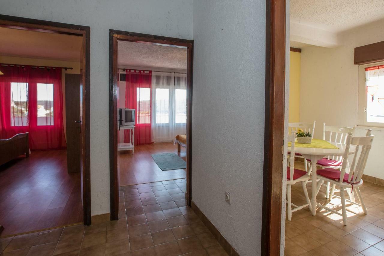 Apartments Renata Кампор Экстерьер фото