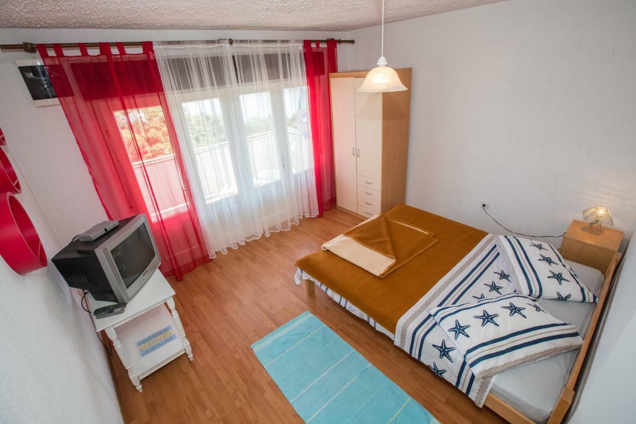 Apartments Renata Кампор Экстерьер фото